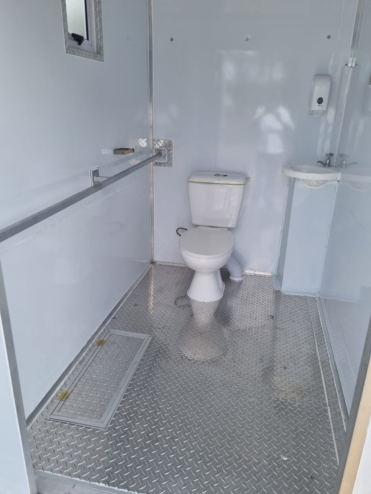 whatsapp image 2025 08 20 at 11.42.03